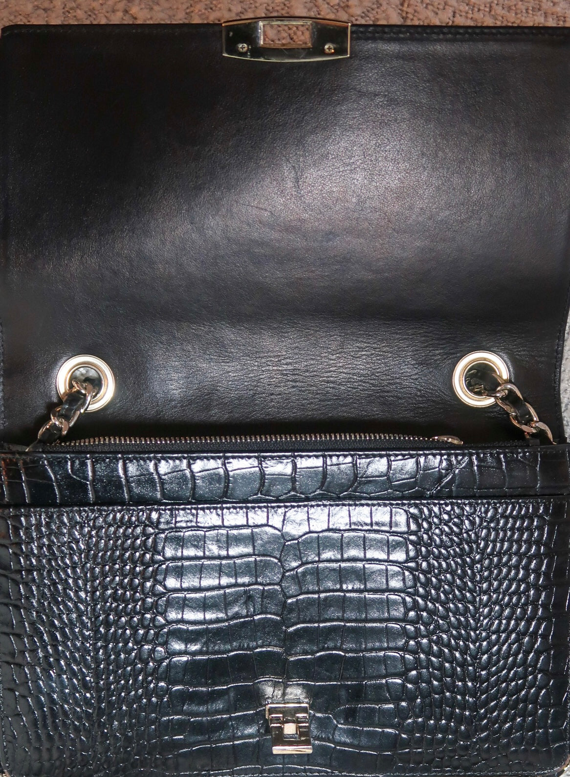 Uterque Black HandBag With Long Strap