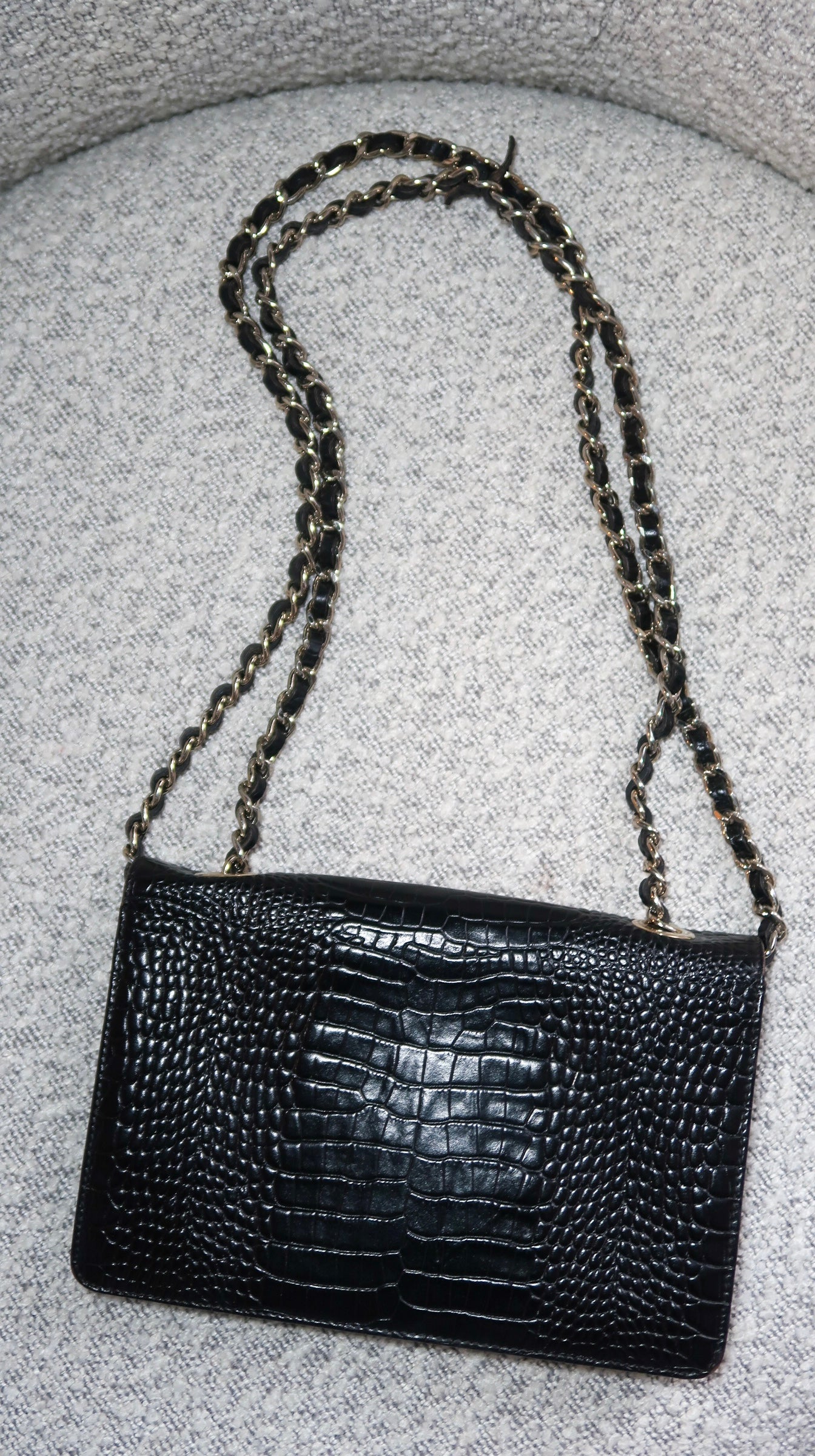 Uterque Black HandBag With Long Strap